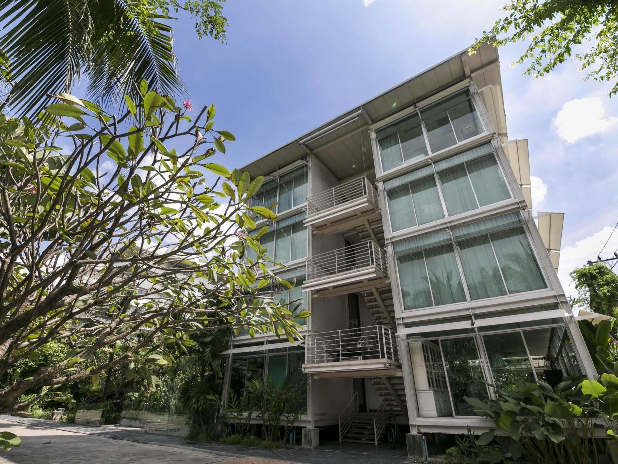 Refillnow! Hostel Bangkok Esterno foto